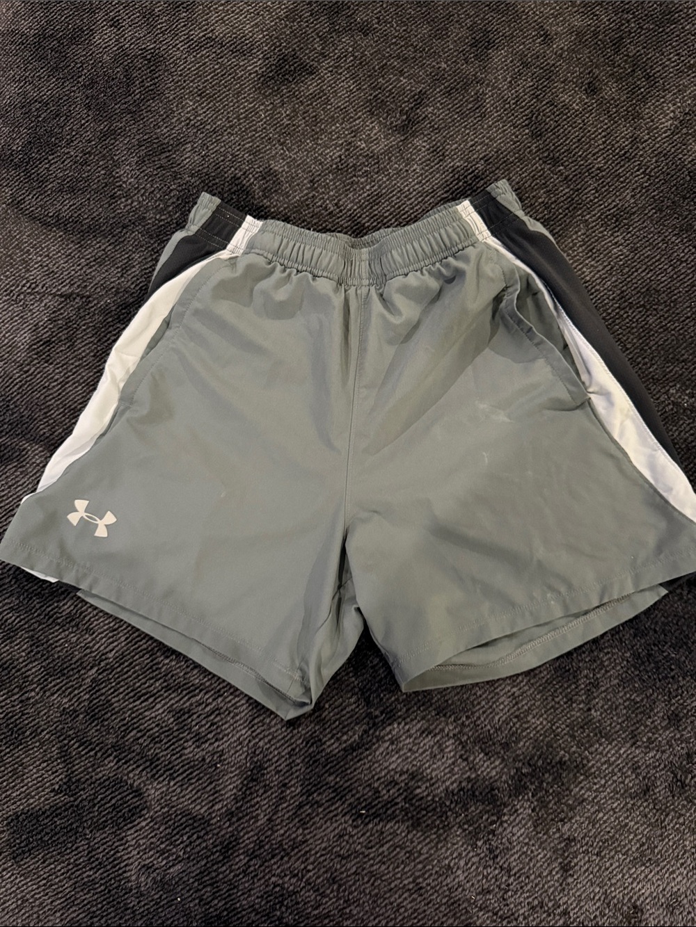 Under Armour Gray Men's Running Shorts, Size M
